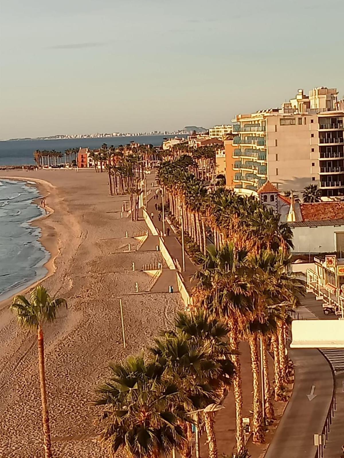 Apartamento L'Espigo De Saoret Primera Linea Playa Centro Soleado Y Recien Renovado La Vila Joiosa Extérieur photo
